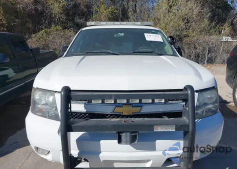 2013 Chevrolet Tahoe Commercial Fleet z USA, uszkodzony, nr VIN 1GNLC2E01DR159692